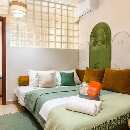 Apartament Nestra Olive With Veranda, Near Metro & Free Parking Saloniki